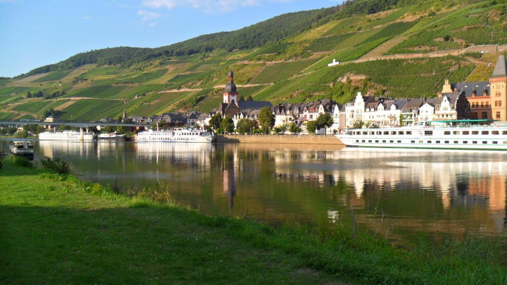 Pension Adelheid Moselhype&Wine Zell an der Mosel Luaran gambar